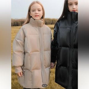 Girls cream iridescent metallic SHEIN puffer coat. Sz 10 (EU140). Gently Used.